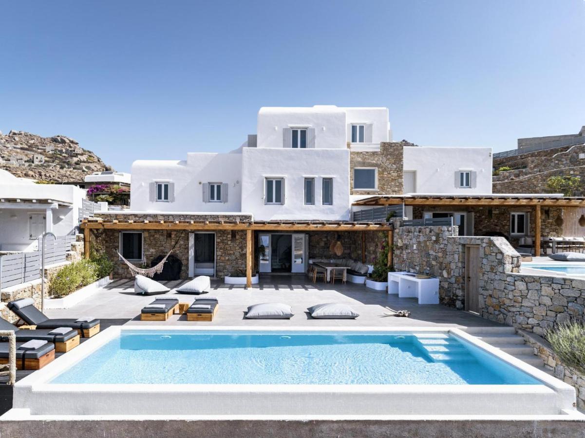 Villa Agapi, 2 Min Walk To The Beach & Heated Pool, By Red Windmill Villas Kalafatis Bagian luar foto