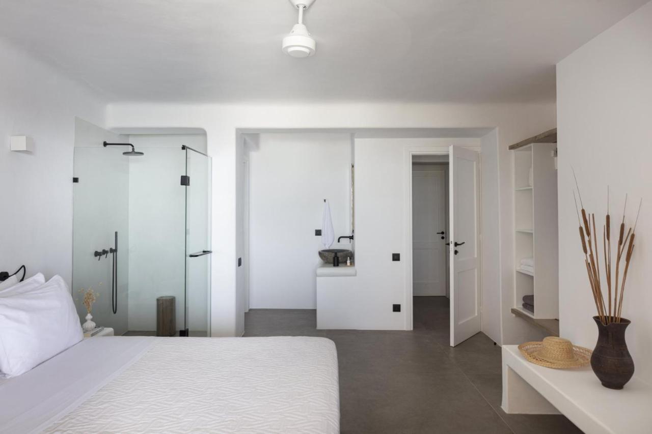 Villa Agapi, 2 Min Walk To The Beach & Heated Pool, By Red Windmill Villas Kalafatis Bagian luar foto
